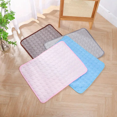 Summer Pet Ice Mat Dog Mat Bite-resistant Cooling Breathable Ice Mat Cat Dog Mat Sleeping Mat Pet Supplies